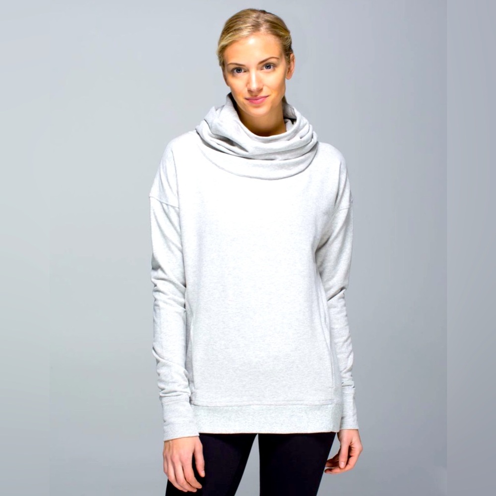 Lululemon Stress Less Pullover Full Head Coverage Hoodie Silver/Grey size 6